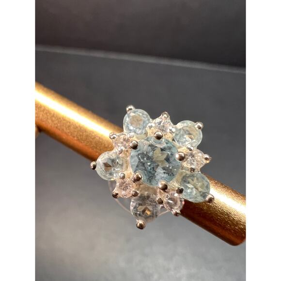 Vintage blue topaz and cz sterling silver snowflake stud earrings - Picture 10 of 16